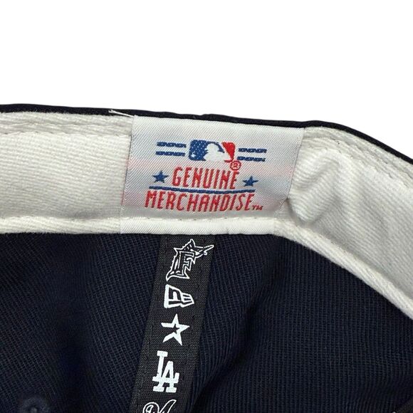 New York Yankees Strapback Cap Hat Navy Blue MLB Genuine Merchandise One Sz NEW - Picture 9 of 11